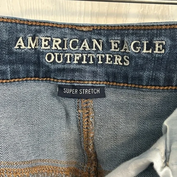 American Eagle Outfitters | Blue Distressed Mini Skirt | Size 6 - Picture 7 of 8